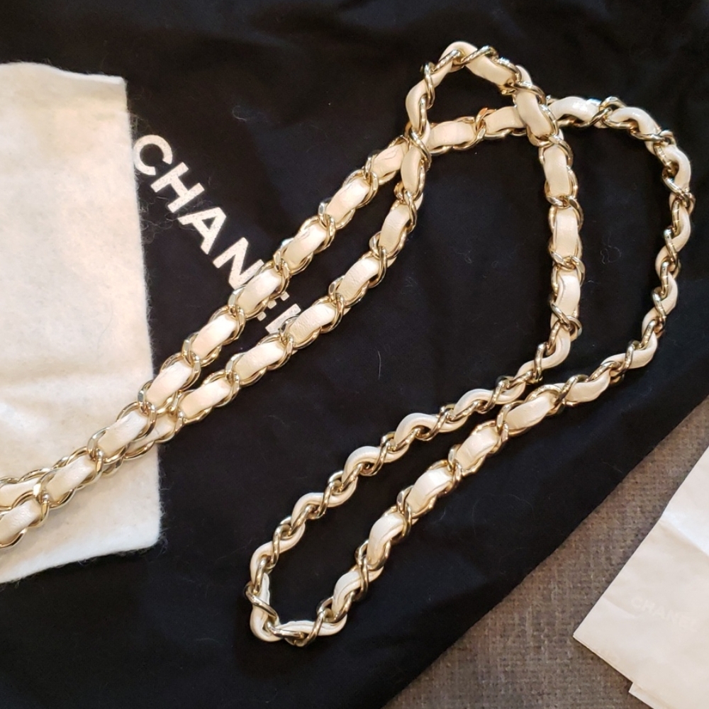 ❗SOLD❗Chanel Satin Classic Flap Mini Rectangle - Picture 14 of 15